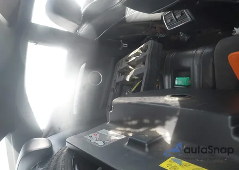 2009 Audi A5 3.2L z USA, uszkodzony, nr VIN WAUDK78T29A024162